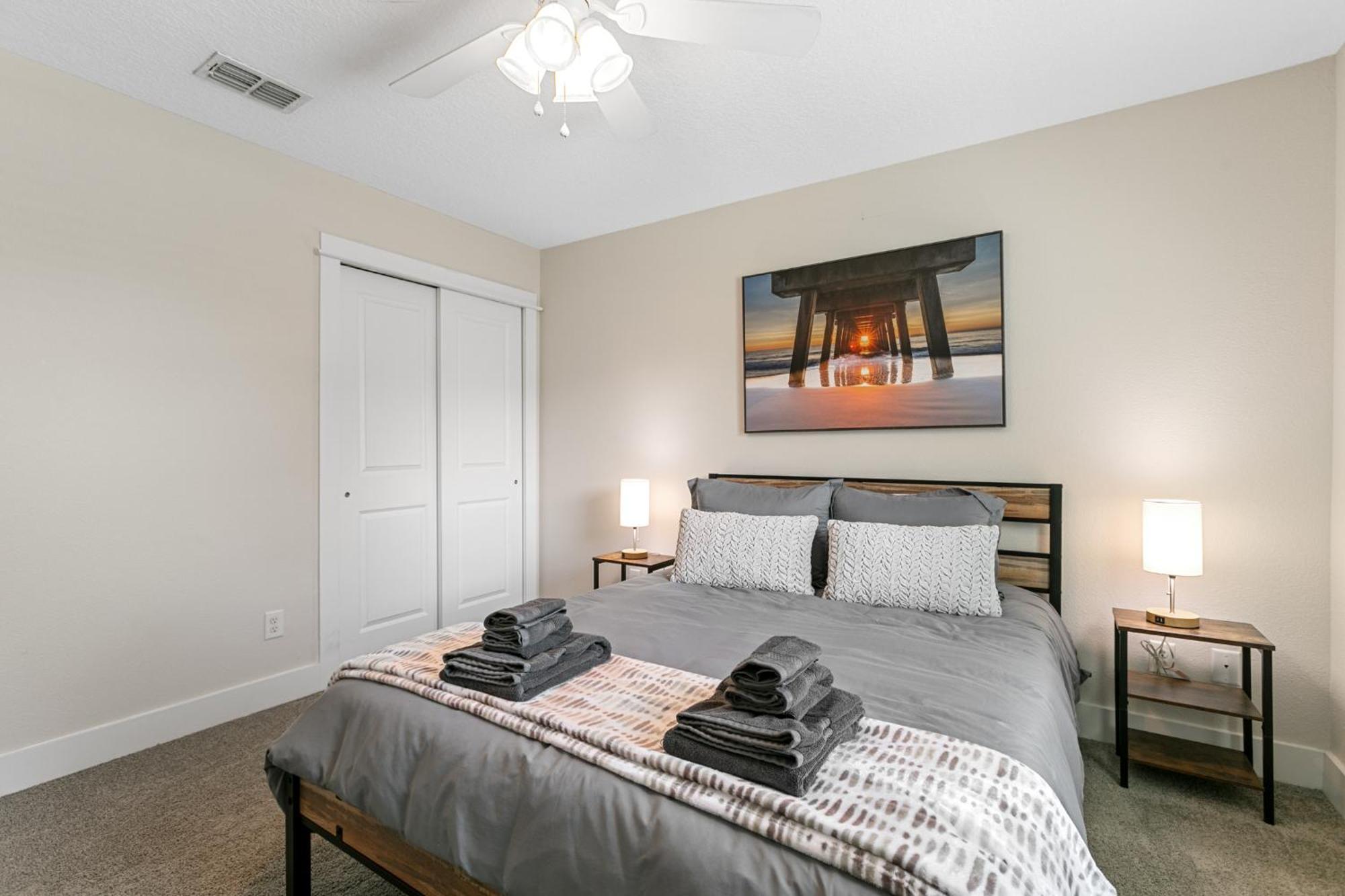 3 Minutes To Beach, 9 Minutes To Mayo Clinic, King Bed, Sleeps 8 Villa Jacksonville Beach Exterior photo